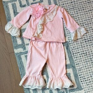 Haute Baby

Baby Girl's Chic Petite Crisscross Set